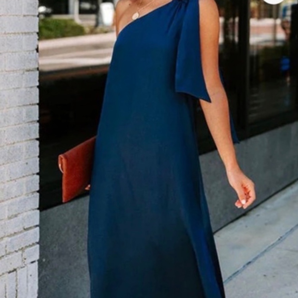 VICI dress, asymmetrical with bow, navy